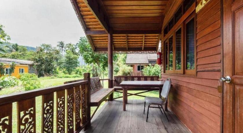 Oyo 1143 Phet Luran Thai Resort Kohchang Koh Chang Eksteriør billede