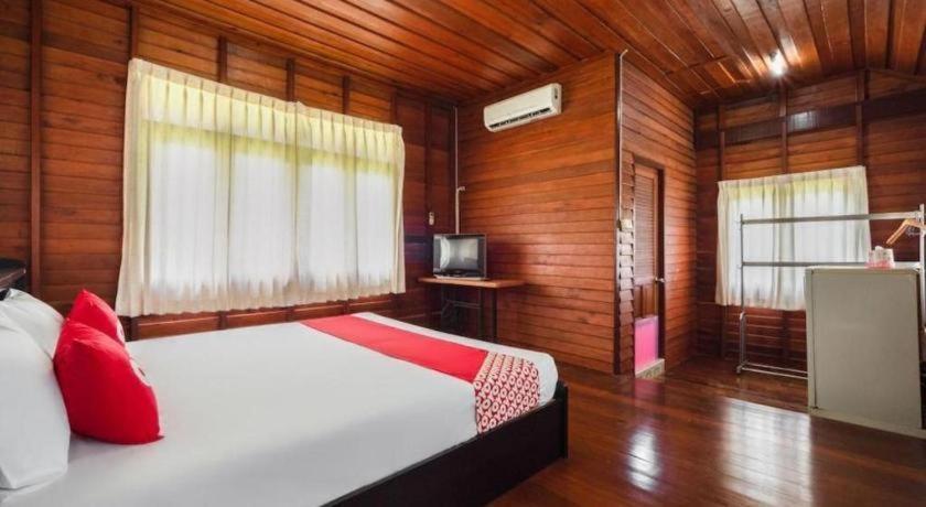 Oyo 1143 Phet Luran Thai Resort Kohchang Koh Chang Eksteriør billede